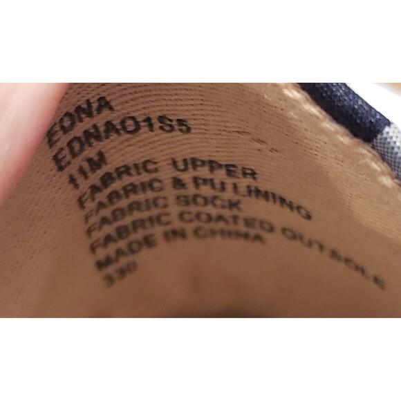 NWOB Betsey Johnson Edna Blue Gingham Daisy Bee Slip-on Sneakers Size 11 - Picture 7 of 8